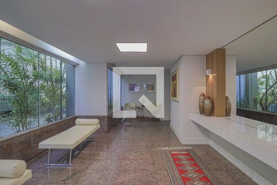 Hall de Entrada de apartamento para alugar com 4 quartos, 470m² em Lourdes, Belo Horizonte