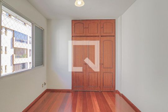 Quarto 1 de apartamento à venda com 4 quartos, 340m² em Lourdes, Belo Horizonte