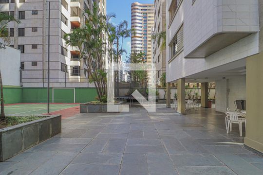 Área comum  de apartamento à venda com 4 quartos, 340m² em Lourdes, Belo Horizonte