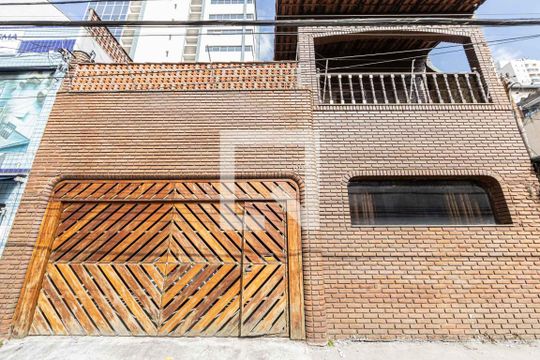Fachada de casa para alugar com 4 quartos, 220m² em Tatuapé, São Paulo