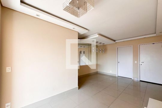 Sala de apartamento à venda com 3 quartos, 80m² em Santa Terezinha, São Bernardo do Campo