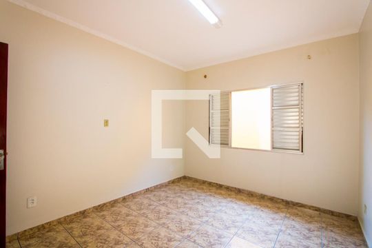 Quarto 2 de casa para alugar com 3 quartos, 240m² em Vila Luzita, Santo André