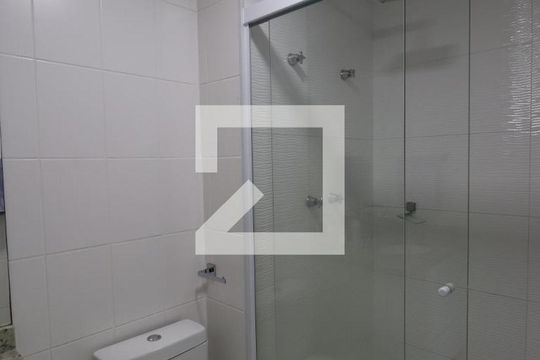 Banheiro da Suíte de apartamento para alugar com 1 quarto, 74m² em Vila Augusta, Guarulhos