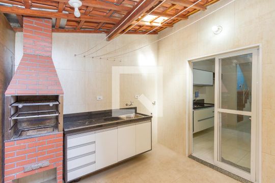 Area de Serviço de casa para alugar com 2 quartos, 82m² em Jardim Casablanca, São Paulo