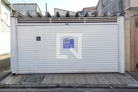 Fachada de casa para alugar com 2 quartos, 125m² em Jardim Santa Cecília, Guarulhos