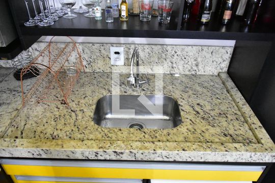Detalhe cozinha de casa de condomínio à venda com 3 quartos, 150m² em Jardim Golden Park, Hortolândia