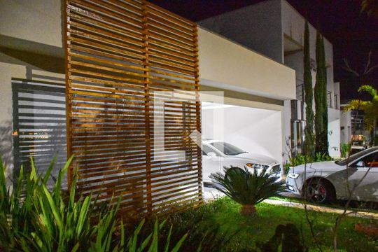 Fachada de casa de condomínio à venda com 3 quartos, 150m² em Jardim Golden Park, Hortolândia