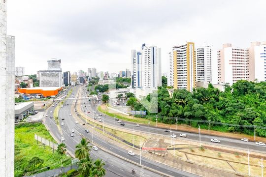 vista da Sacada de apartamento para alugar com 1 quarto, 30m² em Candeal, Salvador