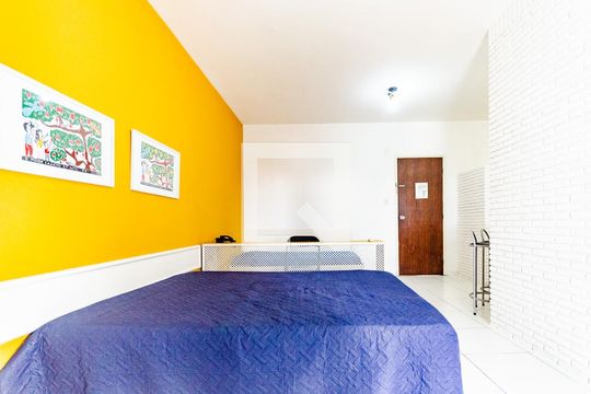 Sala/Quarto de apartamento para alugar com 1 quarto, 30m² em Candeal, Salvador