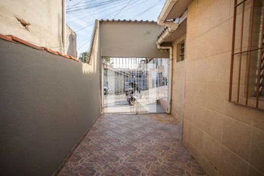 Garagem de casa para alugar com 1 quarto, 40m² em Vila Fachini, São Paulo