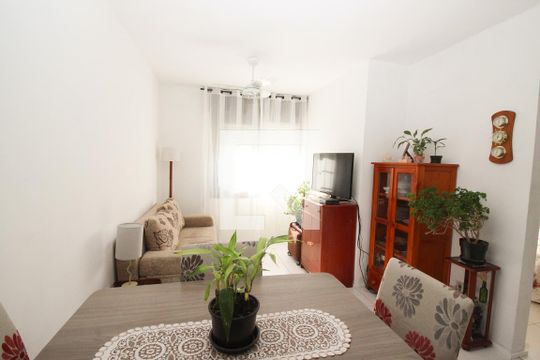 Sala de apartamento à venda com 2 quartos, 90m² em Santana, Porto Alegre