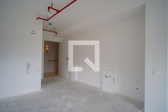 Quarto/Sala  de kitnet/studio à venda com 1 quarto, 50m² em Petrópolis, Porto Alegre