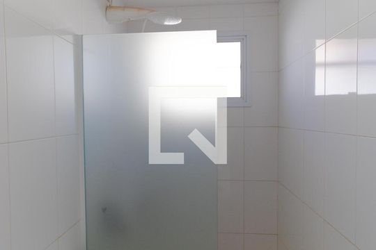 Banheiro 01 de casa à venda com 5 quartos, 370m² em Mansões Santo Antônio, Campinas