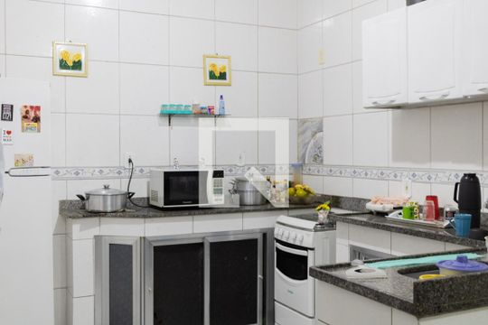 Cozinha de casa à venda com 3 quartos, 234m² em Higienópolis, Rio de Janeiro