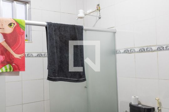Banheiro de casa à venda com 3 quartos, 234m² em Higienópolis, Rio de Janeiro