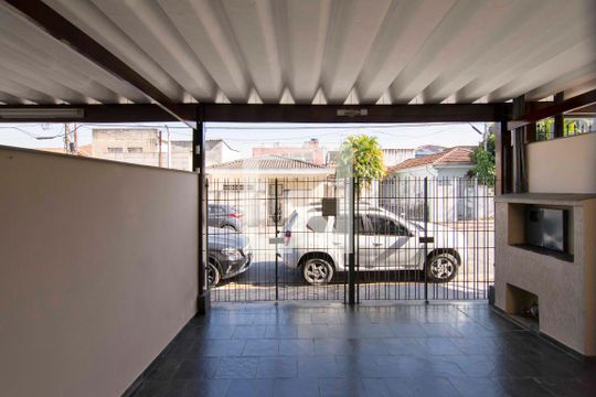 Garagem de casa para alugar com 2 quartos, 100m² em Vila Palmeiras, São Paulo