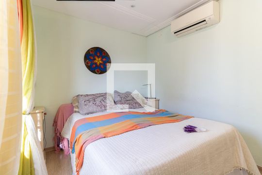 Suíte de apartamento para alugar com 3 quartos, 96m² em Vila Gumercindo, São Paulo