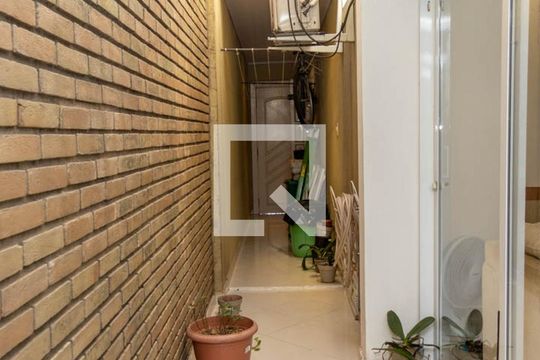Quintal de casa à venda com 3 quartos, 180m² em Rudge Ramos, São Bernardo do Campo