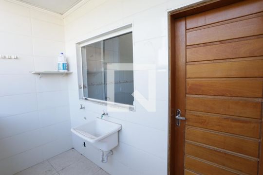 Área de Serviço de casa à venda com 3 quartos, 180m² em Cidade Antônio Estevão de Carvalho, São Paulo