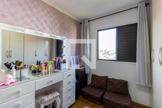 Quarto 2 de apartamento para alugar com 2 quartos, 48m² em Jardim Vergueiro (sacoma), São Paulo