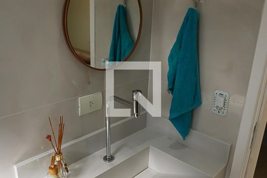 Apartamento à venda com 3 quartos, 146m² em Jardim Henriqueta, Taboão da Serra