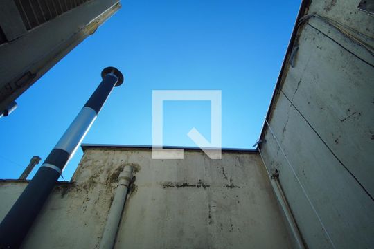 Sala_vista de apartamento à venda com 2 quartos, 71m² em São João, Porto Alegre