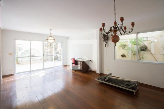 Sala de casa de condomínio à venda com 4 quartos, 255m² em Granja Julieta, São Paulo
