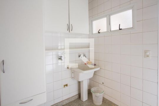 Área de Serviço de casa de condomínio à venda com 4 quartos, 255m² em Granja Julieta, São Paulo