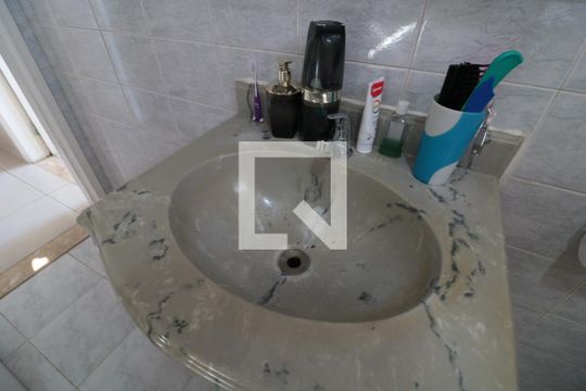 Banheiro de apartamento à venda com 2 quartos, 60m² em Belenzinho, São Paulo