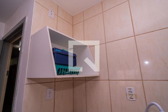 Detalhe cozinha de kitnet/studio para alugar com 1 quarto, 29m² em Protásio Alves, Porto Alegre