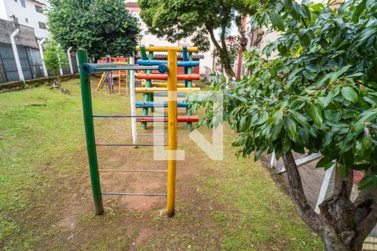 Área Comum - Playground de kitnet/studio para alugar com 1 quarto, 29m² em Protásio Alves, Porto Alegre
