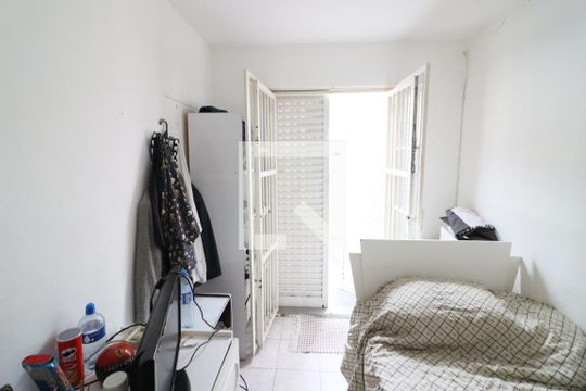 Quarto de casa à venda com 2 quartos, 70m² em Bela Vista, Osasco