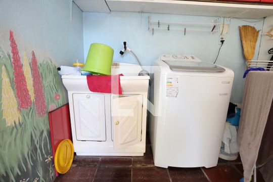Área de Serviço de casa à venda com 4 quartos, 246m² em São José, Novo Hamburgo