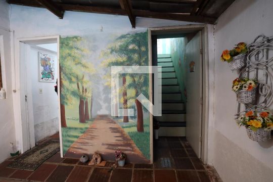 Garagem de casa à venda com 4 quartos, 246m² em São José, Novo Hamburgo