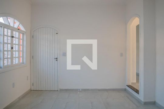Sala de casa à venda com 4 quartos, 150m² em Cidade Nova, Jundiaí