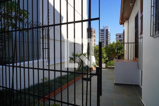 Área Externa de apartamento à venda com 2 quartos, 200m² em Petrópolis, Porto Alegre