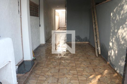 Garegem de casa para alugar com 2 quartos, 90m² em Cidade Naútica, São Vicente