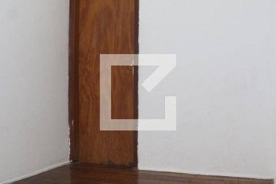 Sala de casa para alugar com 2 quartos, 90m² em Cidade Naútica, São Vicente