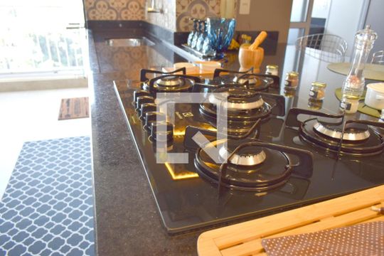 Cozinha de apartamento à venda com 2 quartos, 96m² em Jardim Flórida, Jundiaí
