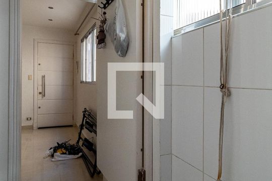 Área de Serviço de apartamento para alugar com 1 quarto, 54m² em Jardim Santa Mena, Guarulhos