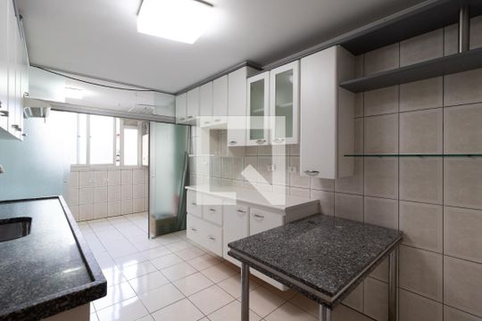 Cozinha de apartamento à venda com 3 quartos, 96m² em Santana, São Paulo