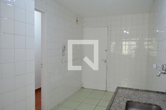 Cozinha de apartamento à venda com 1 quarto, 50m² em Tanque, Rio de Janeiro