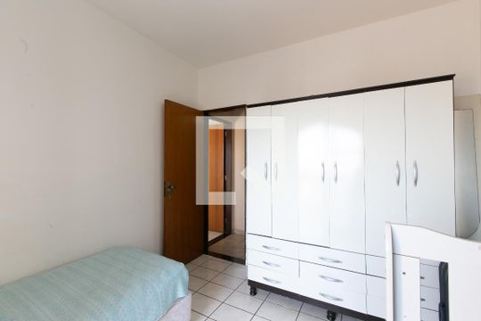 Quarto 1 de casa à venda com 3 quartos, 250m² em Conjunto Residencial José Bonifácio, São Paulo