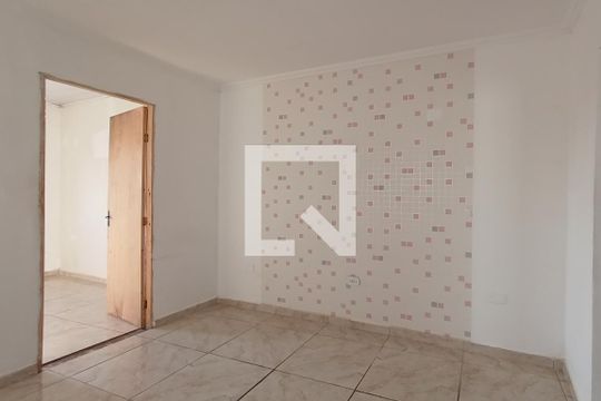 Sala de casa à venda com 3 quartos, 150m² em Jardim Nordeste, São Paulo