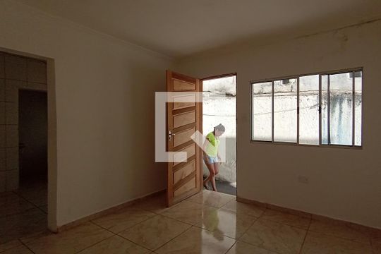 Sala de casa à venda com 3 quartos, 150m² em Jardim Nordeste, São Paulo