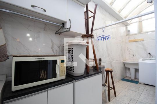 Área de Serviço de casa de condomínio à venda com 3 quartos, 109m² em Presidente Altino, Osasco