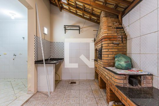 Área de Serviço e Espaço Churrasco de casa à venda com 3 quartos, 250m² em Vila Gilda, Santo André