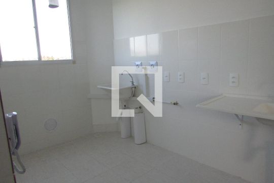 Área de Serviço de apartamento para alugar com 2 quartos, 43m² em Campo Grande, Rio de Janeiro