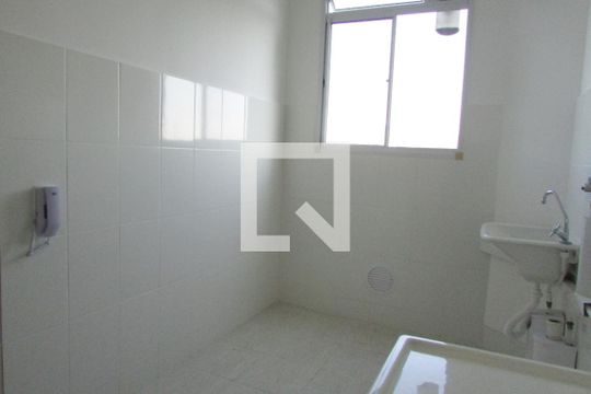 Cozinha de apartamento para alugar com 2 quartos, 43m² em Campo Grande, Rio de Janeiro