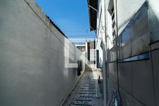 Área Comum de casa para alugar com 1 quarto, 40m² em Conjunto Residencial Jardim Canaã, São Paulo